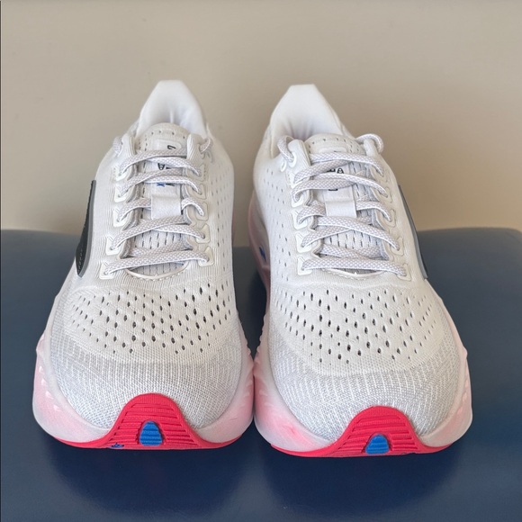 Brooks Glycerin Max - Picture 2 of 12